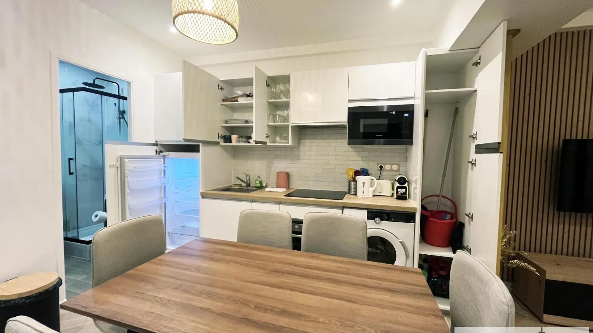 Urban Flat 178 - Cosy 2 Bedroom In Center Of Parijs Appartement
